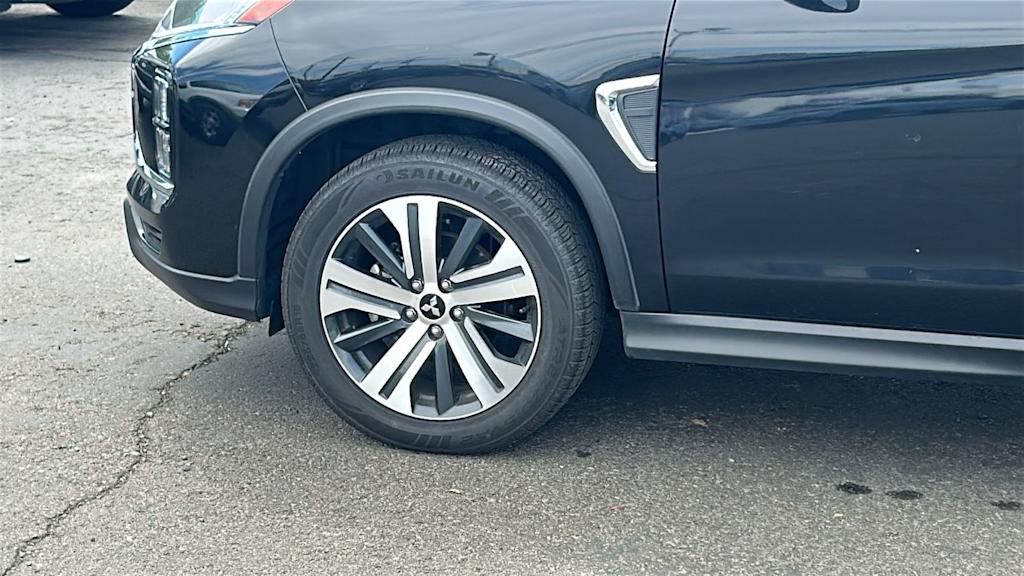 Thumbnail: 2024 Mitsubishi Outlander Sport - 6