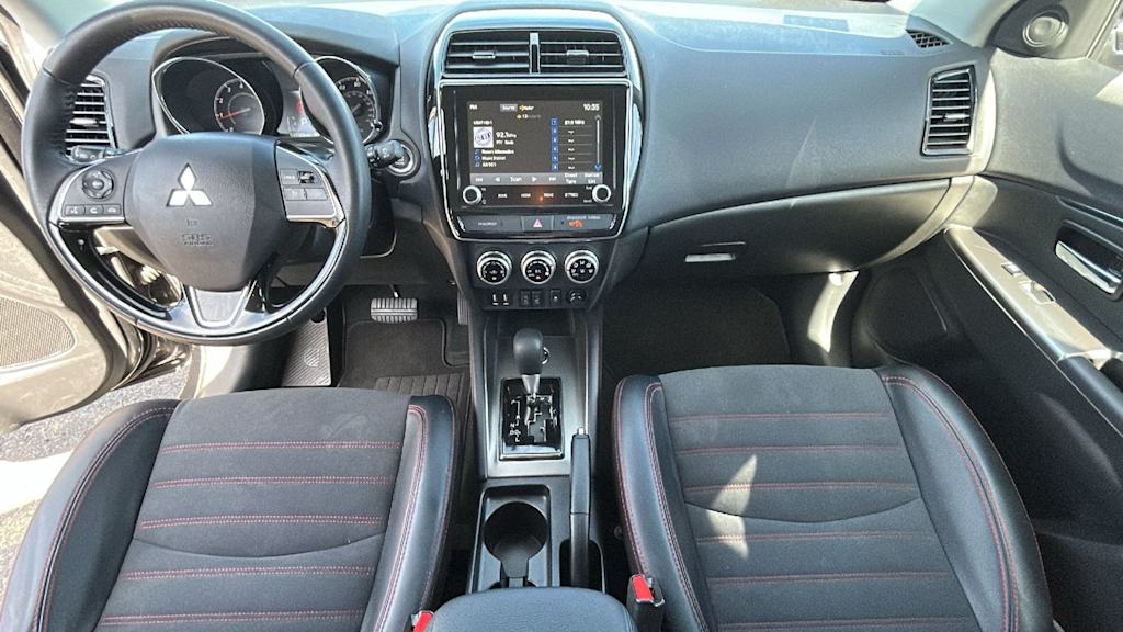 Thumbnail: 2024 Mitsubishi Outlander Sport - 11