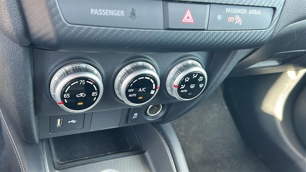 Thumbnail: 2024 Mitsubishi Outlander Sport - 23