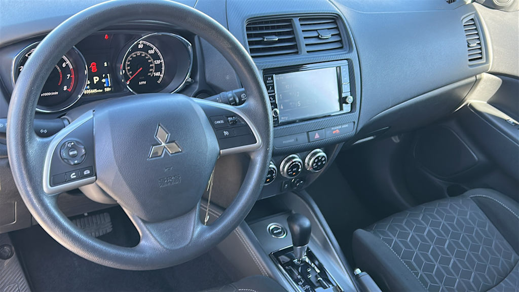 Thumbnail: 2025 Mitsubishi Outlander Sport - 2