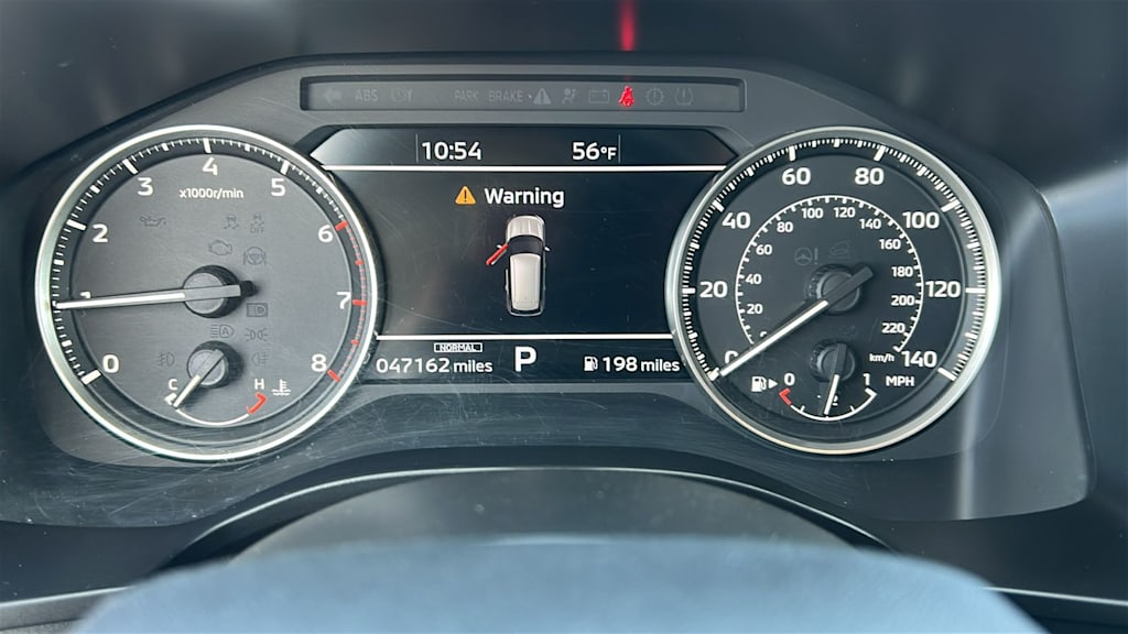 Thumbnail: 2024 Mitsubishi Outlander - 16