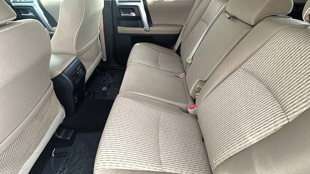 Thumbnail: 2019 Toyota 4Runner - 12