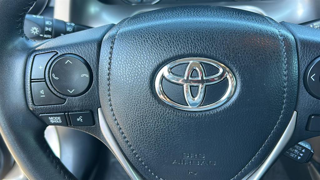 Thumbnail: 2018 Toyota RAV4 - 26