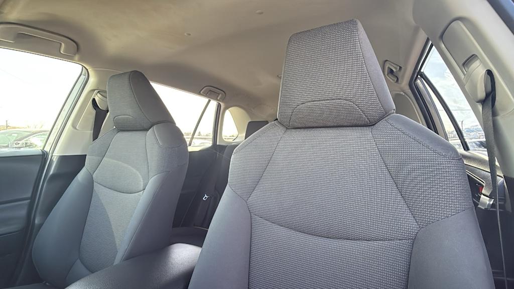 Thumbnail: 2019 Toyota RAV4 - 9