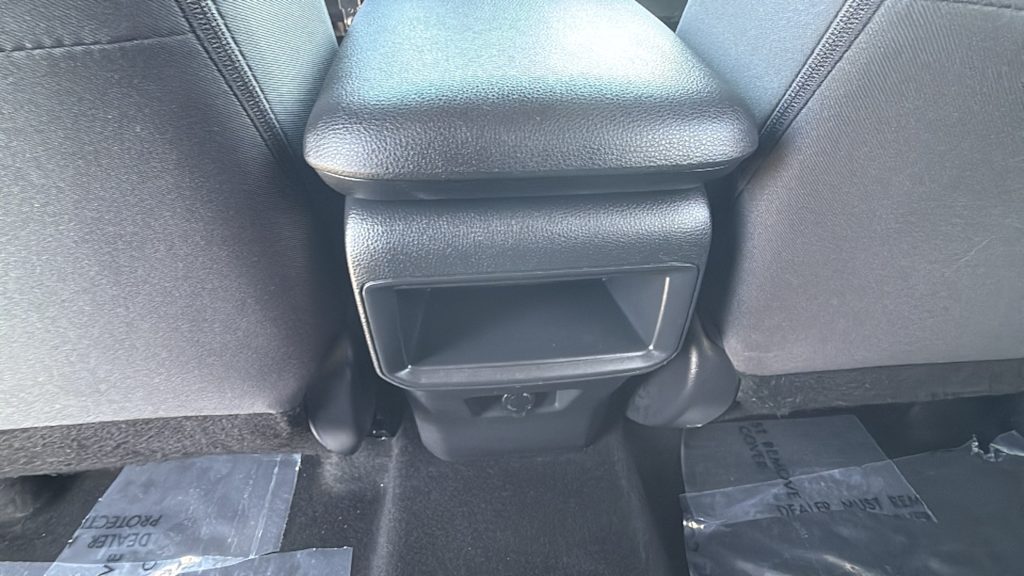 Thumbnail: 2019 Toyota RAV4 - 28