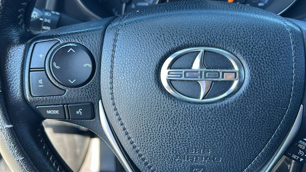 Thumbnail: 2016 Scion iM - 25