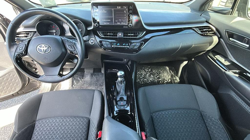 Thumbnail: 2021 Toyota C-HR - 13