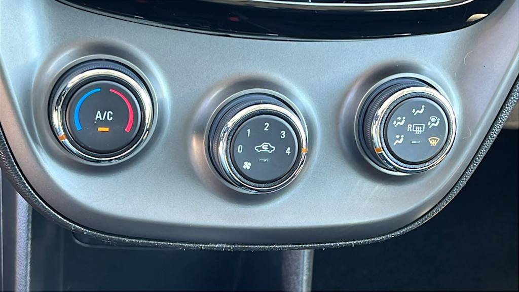Thumbnail: 2021 Chevrolet Spark - 23
