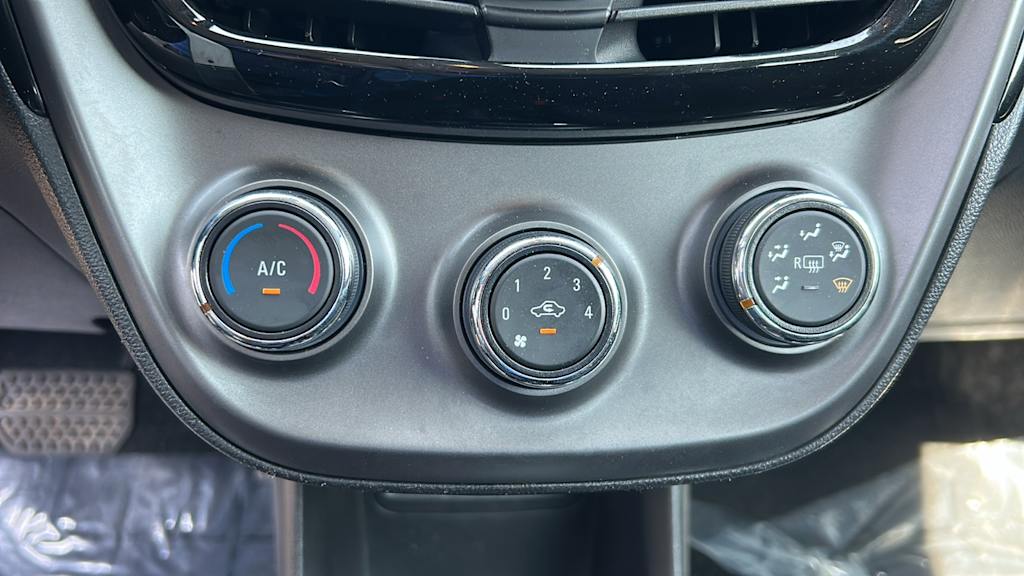 Thumbnail: 2021 Chevrolet Spark - 24