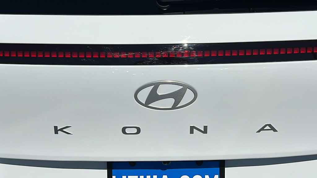 2025 Hyundai Kona SEL 7