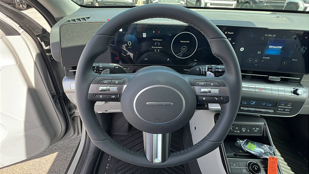2025 Hyundai Kona SEL 9