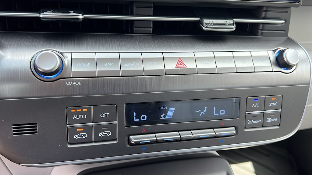 2025 Hyundai Kona SEL 14