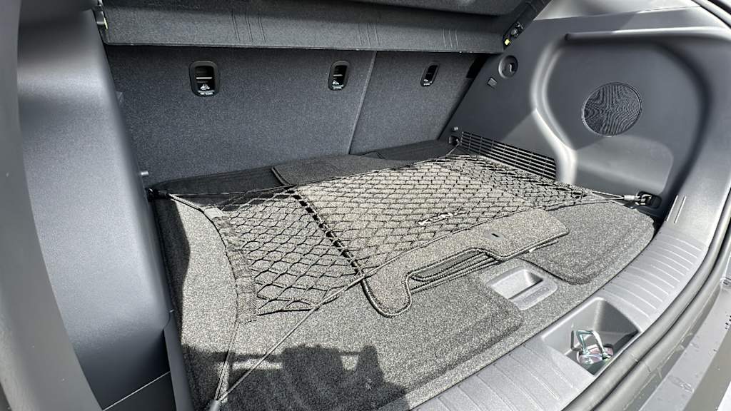 2025 Hyundai Kona Limited 16