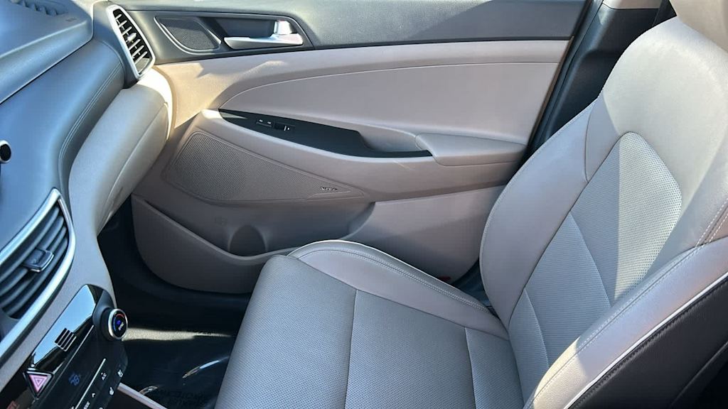 Thumbnail: 2019 Hyundai Tucson - 10