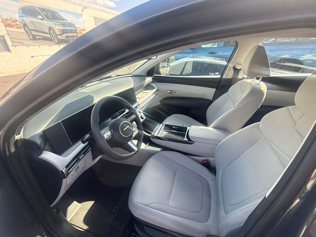 Thumbnail: 2026 Hyundai Tucson - 8