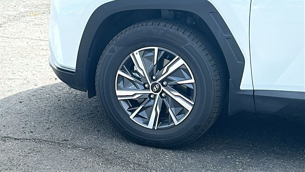 Thumbnail: 2024 Hyundai Tucson - 8