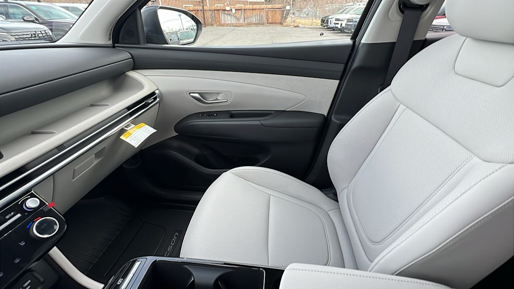 2025 Hyundai Tucson SEL Convenience 28