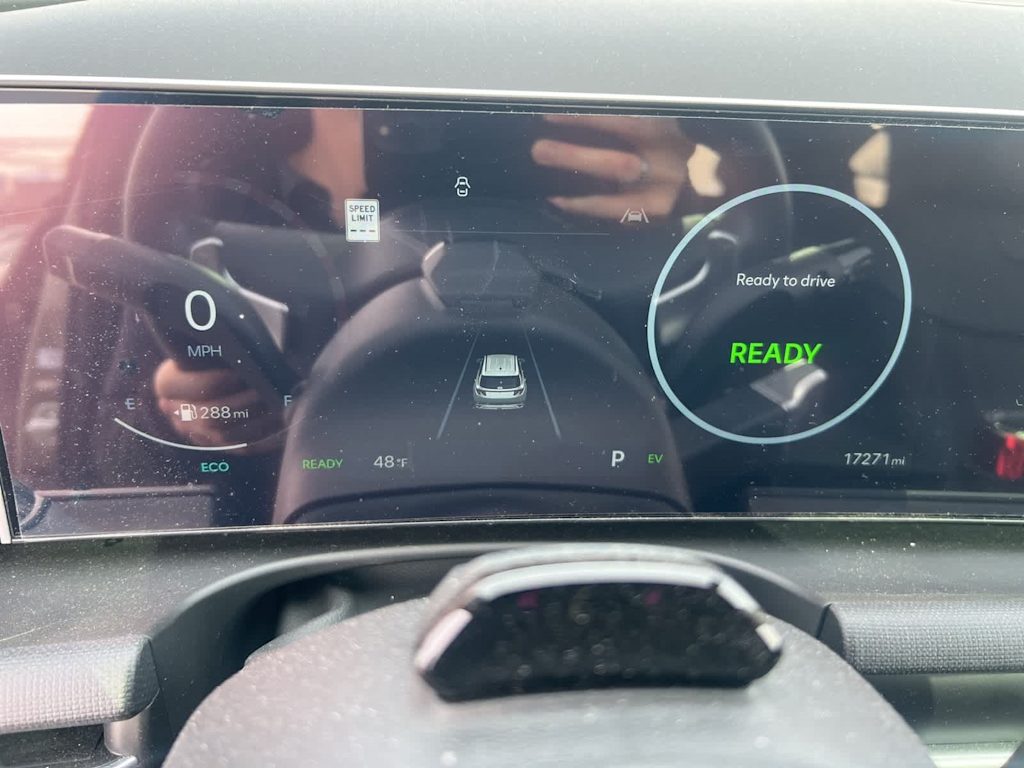 Thumbnail: 2025 Hyundai Tucson - 17