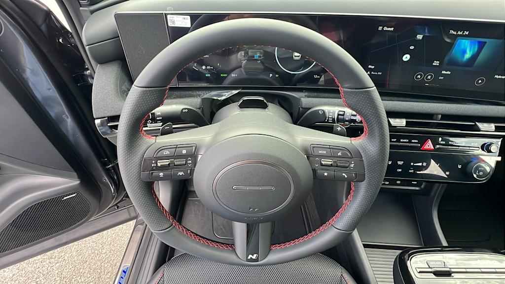 Thumbnail: 2025 Hyundai Tucson - 8