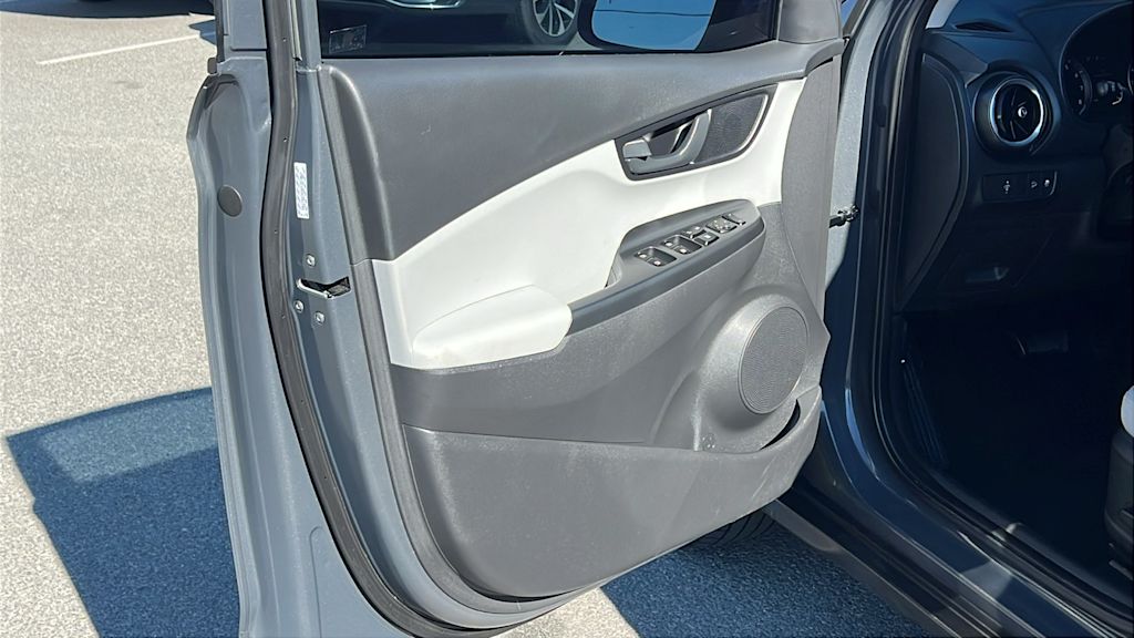 Thumbnail: 2023 Hyundai Kona - 29