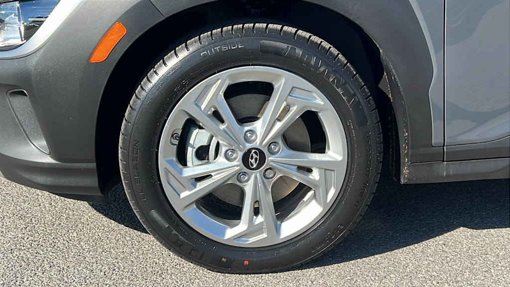 Thumbnail: 2023 Hyundai Kona - 8