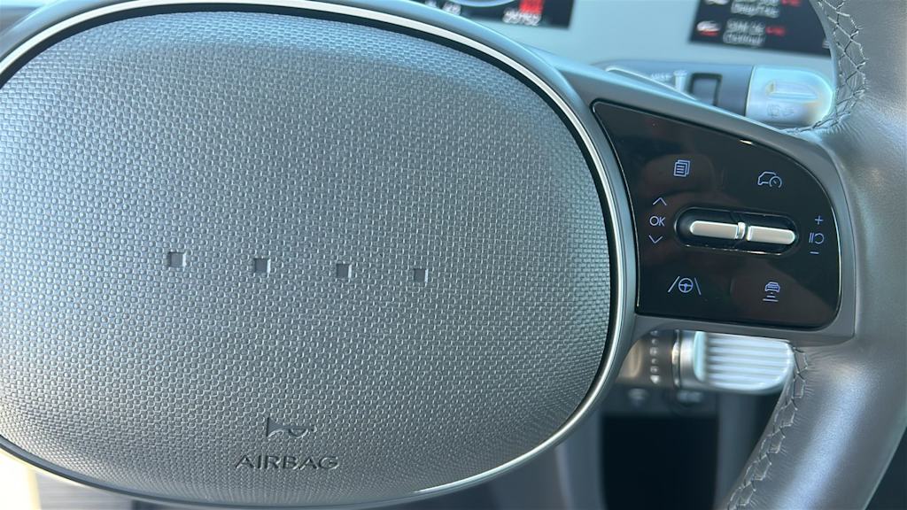 Thumbnail: 2023 Hyundai Ioniq 5 - 24