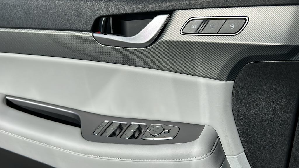 Thumbnail: 2024 Hyundai Palisade - 26