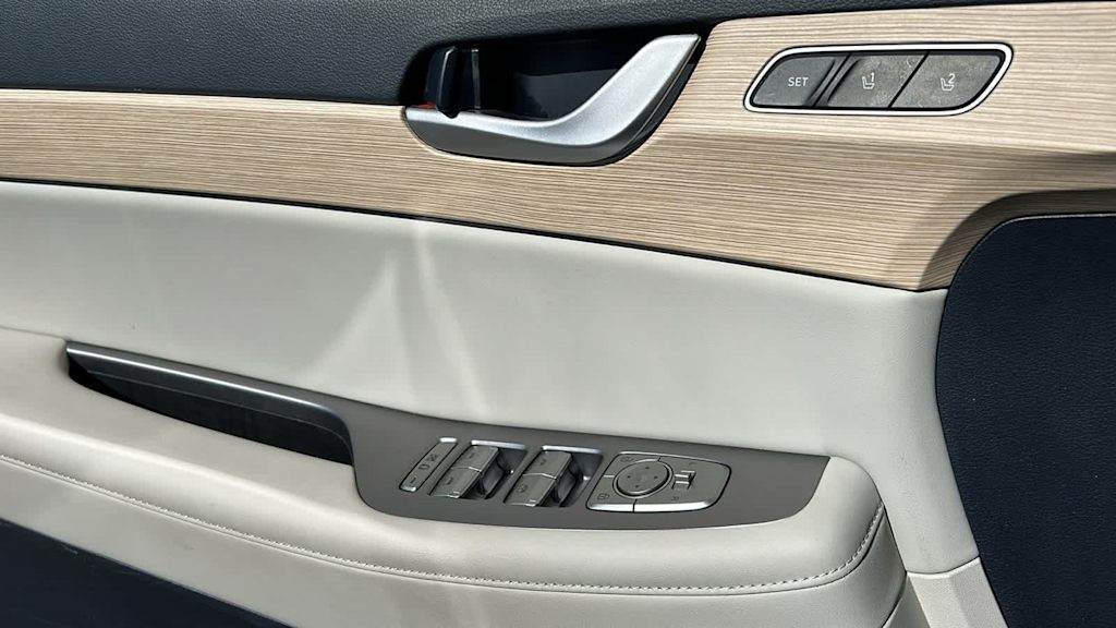 Thumbnail: 2024 Hyundai Palisade - 27