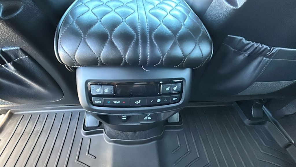 Thumbnail: 2020 Hyundai Palisade - 29