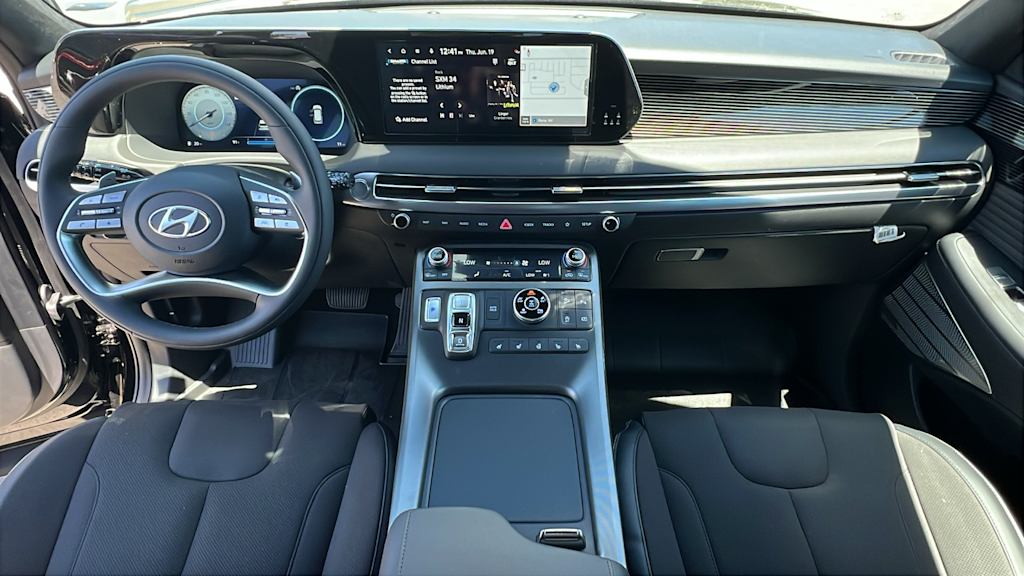 Thumbnail: 2025 Hyundai Palisade - 13