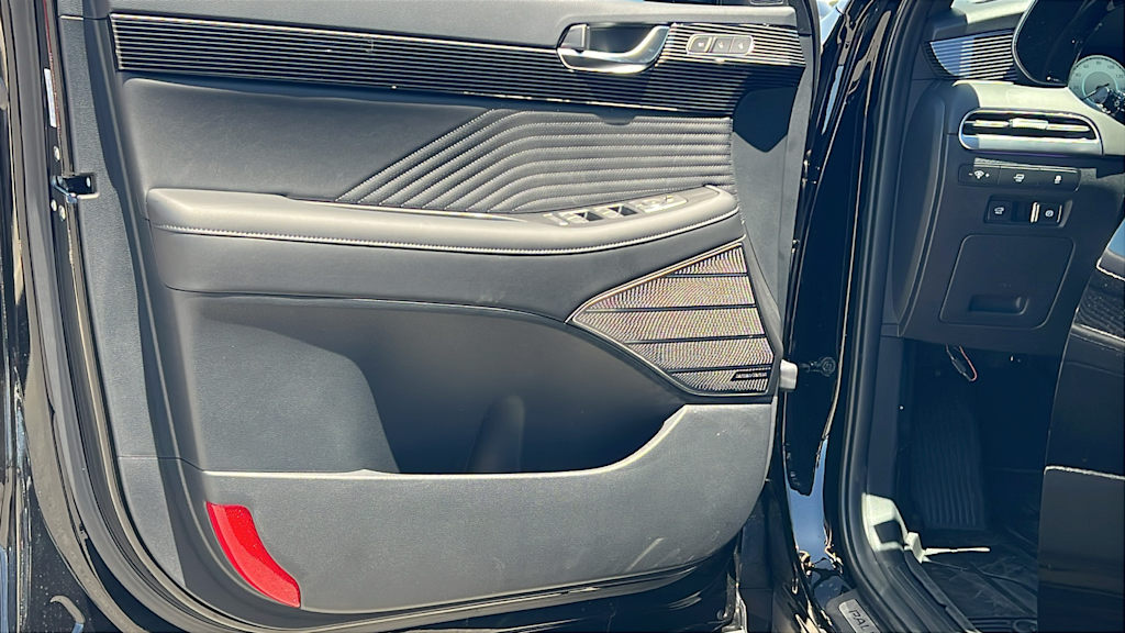 Thumbnail: 2025 Hyundai Palisade - 29