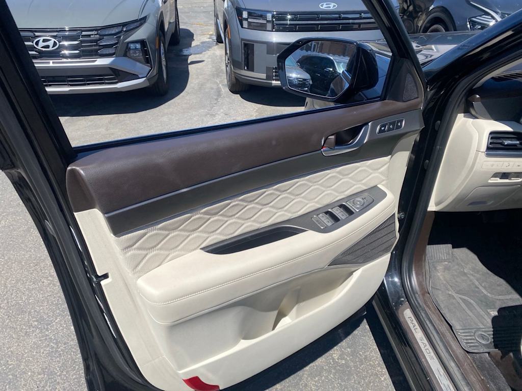 Thumbnail: 2021 Hyundai Palisade - 22