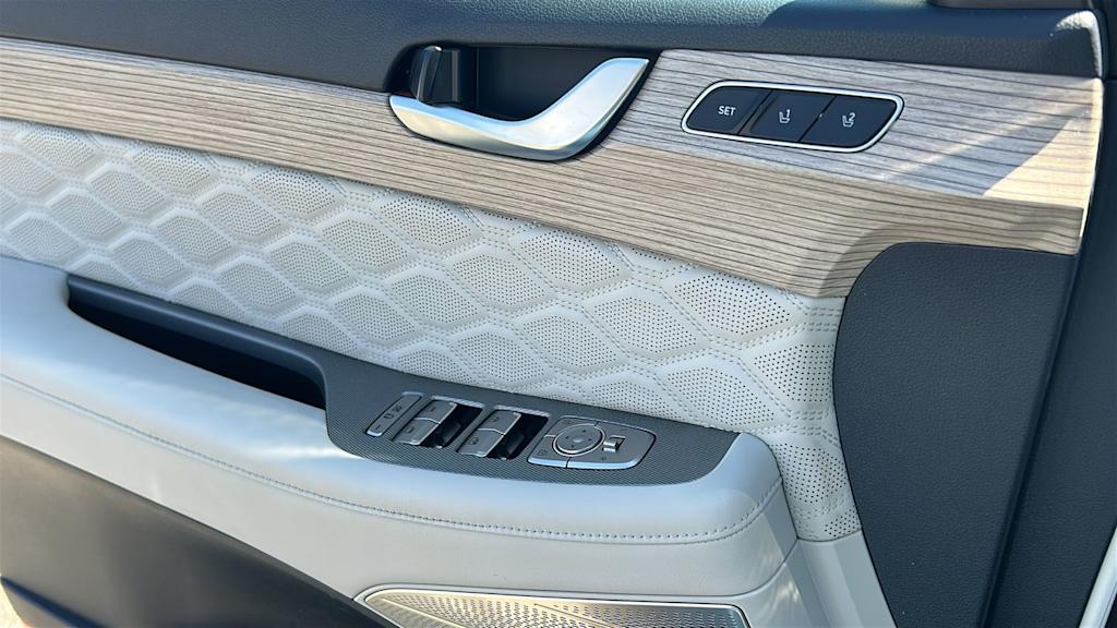 Thumbnail: 2022 Hyundai Palisade - 21