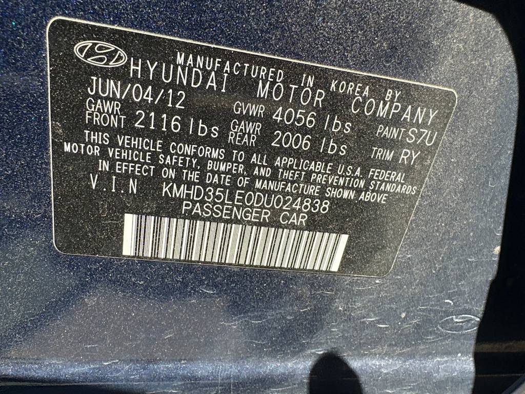 Thumbnail: 2013 Hyundai Elantra - 12