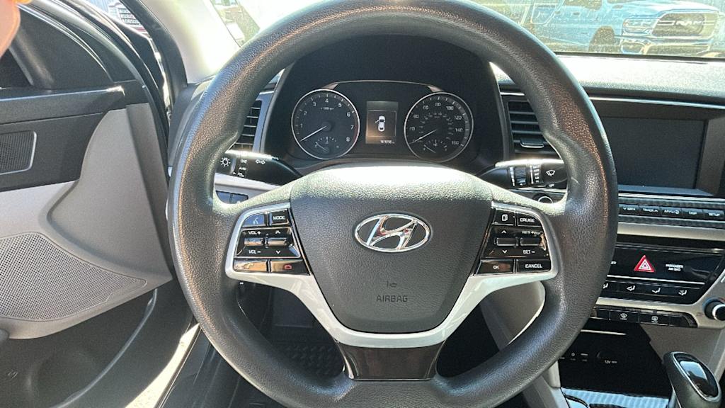 Thumbnail: 2018 Hyundai Elantra - 8