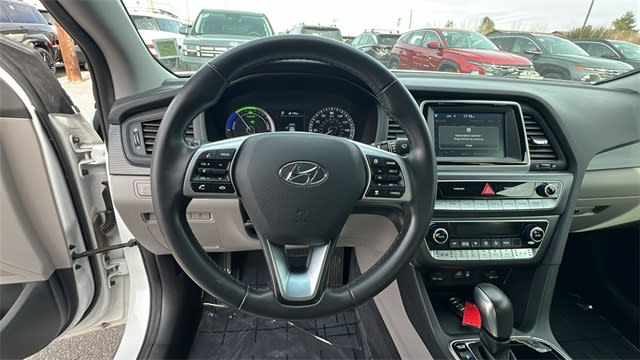 2019 Hyundai Sonata Limited 13