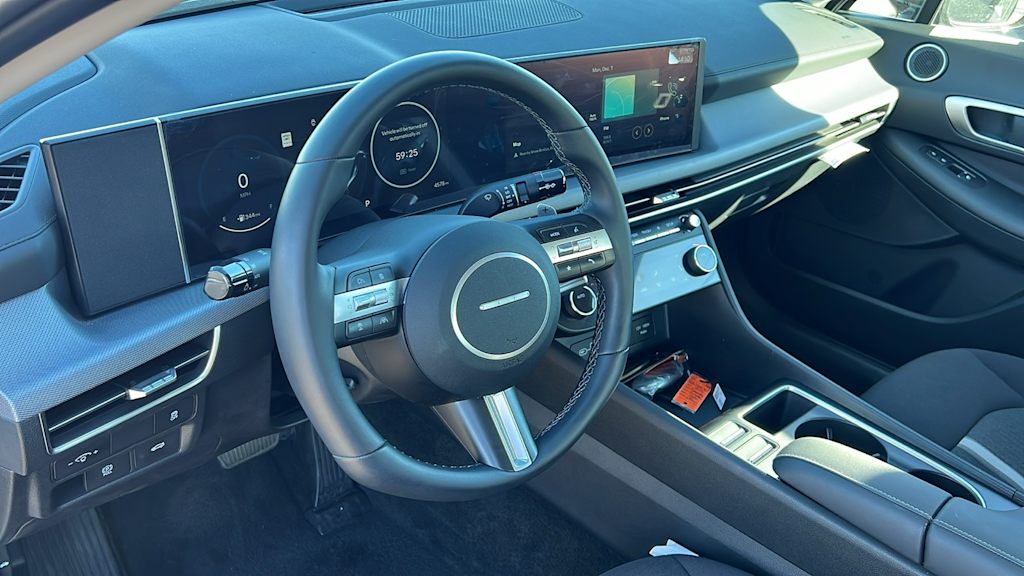 Thumbnail: 2024 Hyundai Sonata - 2