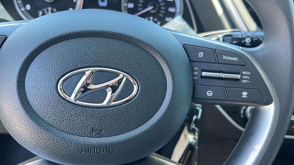 Thumbnail: 2023 Hyundai Sonata - 20