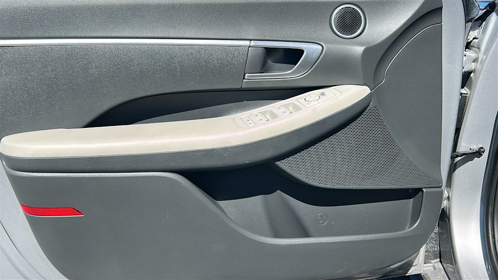 Thumbnail: 2023 Hyundai Sonata - 28