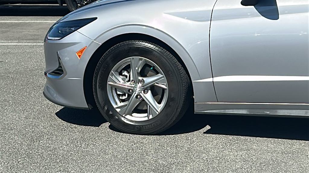 Thumbnail: 2023 Hyundai Sonata - 7