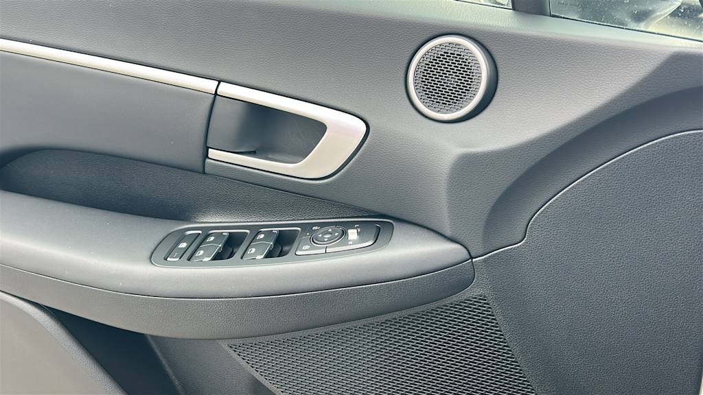 Thumbnail: 2026 Hyundai Sonata - 27