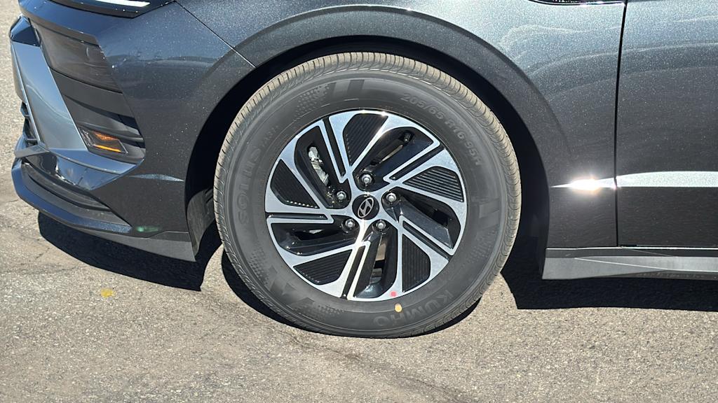 Thumbnail: 2026 Hyundai Sonata - 7