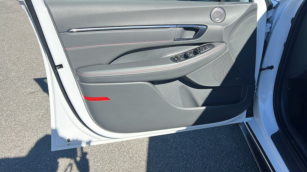 Thumbnail: 2025 Hyundai Sonata - 29