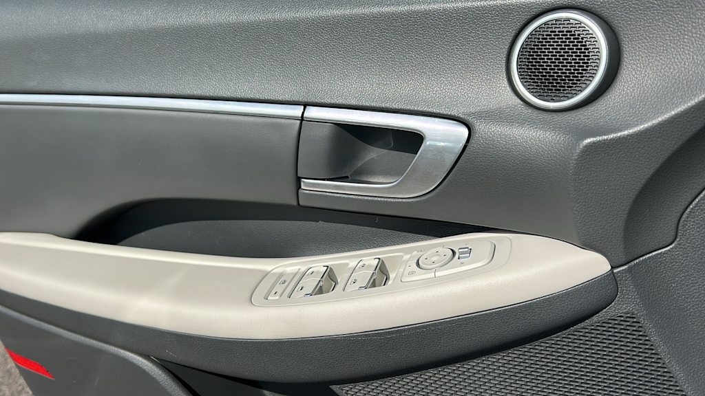 Thumbnail: 2023 Hyundai Sonata - 27