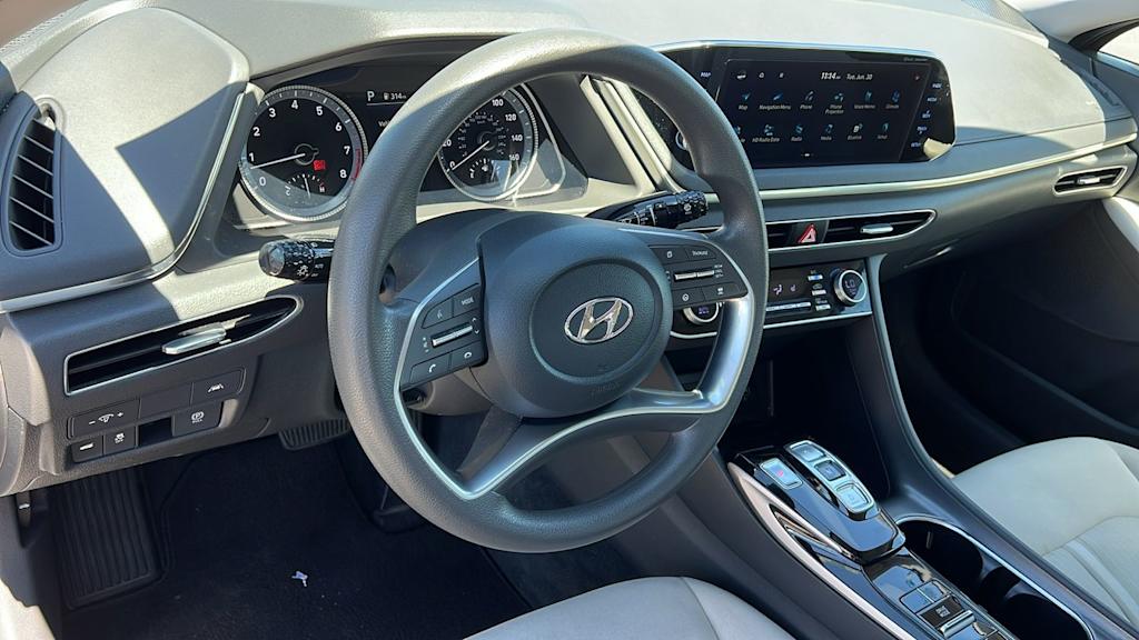 Thumbnail: 2023 Hyundai Sonata - 2