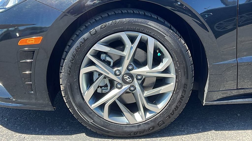 Thumbnail: 2023 Hyundai Sonata - 8