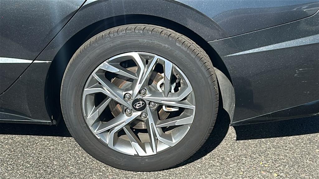 Thumbnail: 2023 Hyundai Sonata - 7