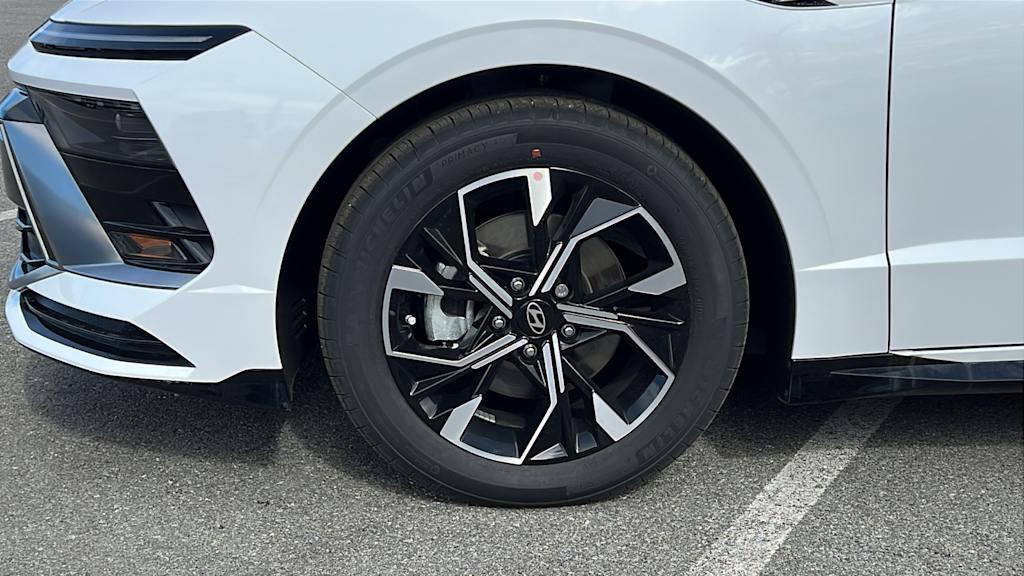 2025 Hyundai Sonata SEL 8
