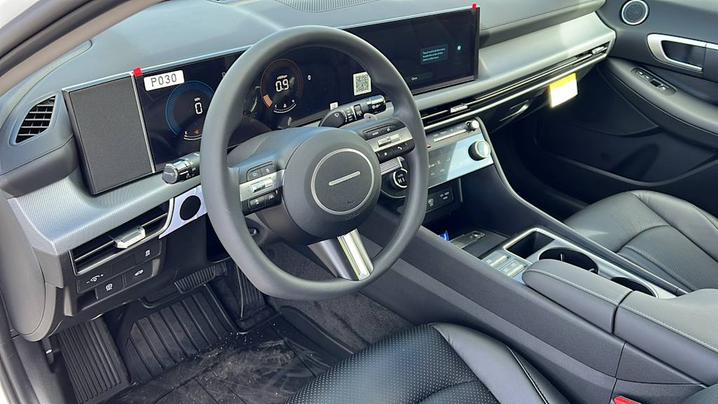 2025 Hyundai Sonata SEL 2