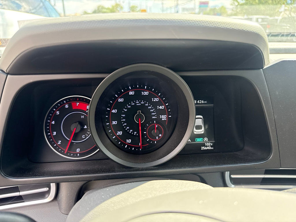 Thumbnail: 2023 Hyundai Elantra - 10